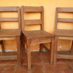 Luciano Pavarotti: Choose One Chair